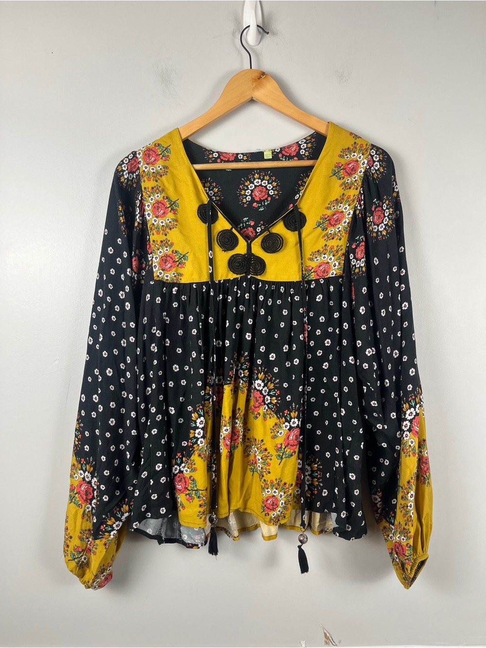 Farm Rio Intarsia Top size large READ - Picture 4 of 9